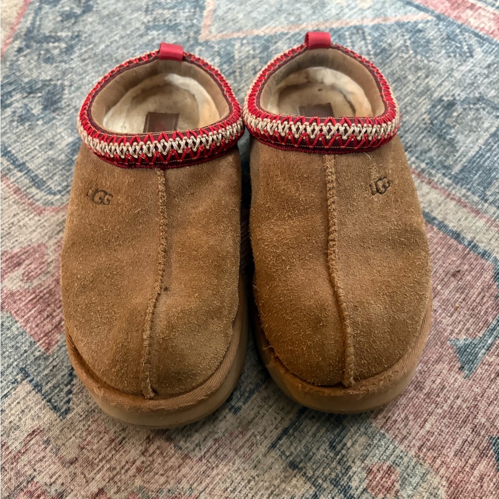 Ugg Tasman